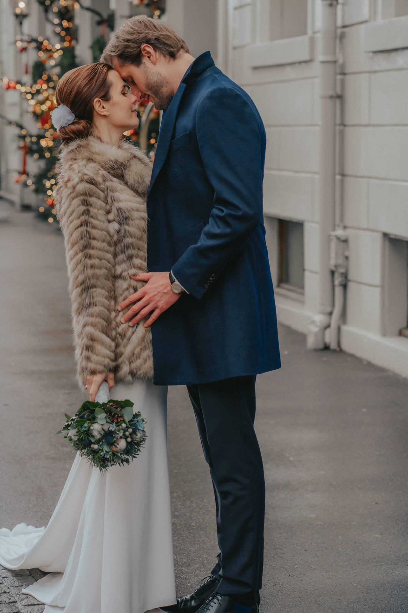 Winterhochzeit Brautpaar Basel